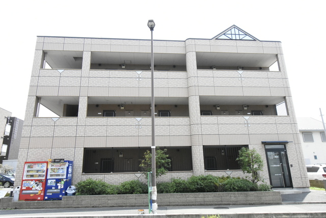 ��ʌ��������܎s���搼��{�P���ڂ̃}���V�����̌����O��