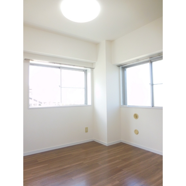 ��ʌ��z�J�s���������Q���ڂ̃}���V�����̂��̑��ݔ�