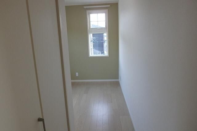 ��ʌ��������܎s�΋揼�؂P���ڂ̃e���X�n�E�X�̂��̑�