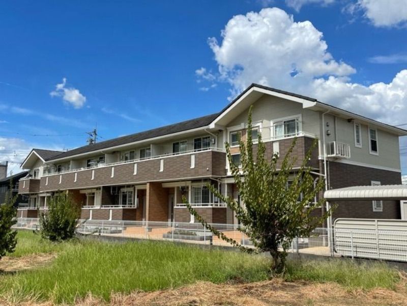 ��ʌ��ӂ��ݖ�s��ь����Q���ڂ̃A�p�[�g�̌����O��