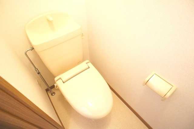 ��ʌ�����s�厚�v���q��V�c�̃A�p�[�g�̃g�C��