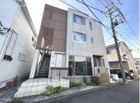 ��ʌ��������܎s�����擌��{�U���ڂ̃A�p�[�g�̌����O��