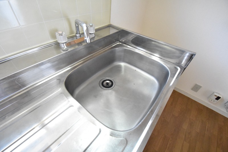 ��ʌ��������܎s����厚�_�c�̃A�p�[�g�̂��̑�