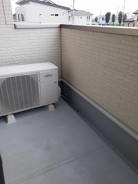 ��ʌ��������܎s�΋�����P���ڂ̃A�p�[�g�̃o���R�j�[