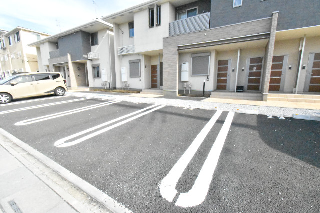 ��ʌ��������܎s�΋�����P���ڂ̃A�p�[�g�̒��ԏ�