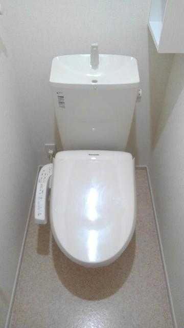 ��ʌ��t�����s�L���Q���ڂ̃A�p�[�g�̃g�C��