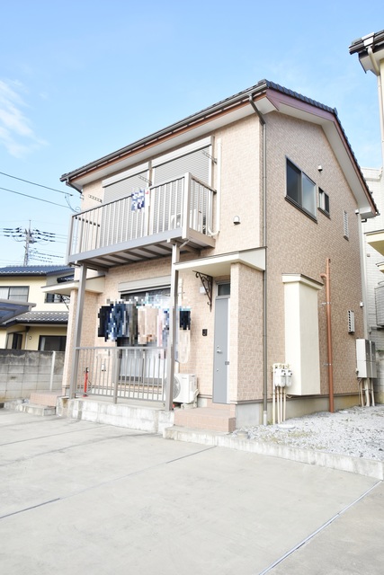 ��ʌ��������܎s��{��㏬���̃A�p�[�g�̌����O��