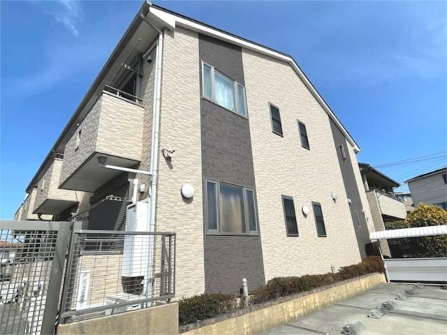 ��ʌ��z�J�s���z�J�T���ڂ̃A�p�[�g�̌����O��