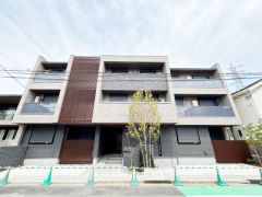 ��ʌ��������܎s�Y�a��j���J�R���ڂ̃}���V�����̌����O��