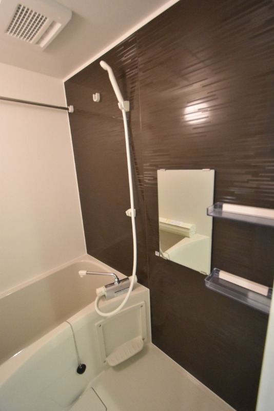 ��ʌ��������܎s�k��y�C���P���ڂ̃}���V�����̃o�X