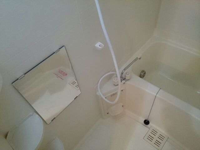 ��ʌ�����s�؂S���ڂ̃}���V�����̃o�X