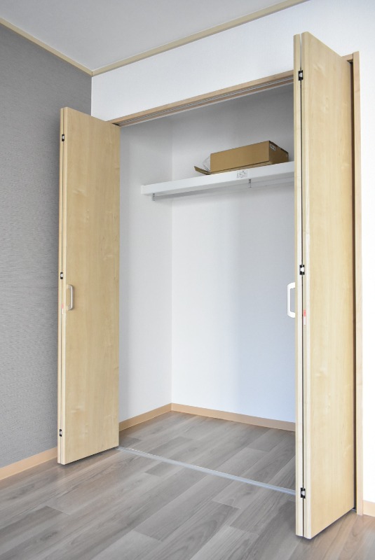 ��ʌ��������܎s��{�擌���Q���ڂ̃A�p�[�g�̎��[