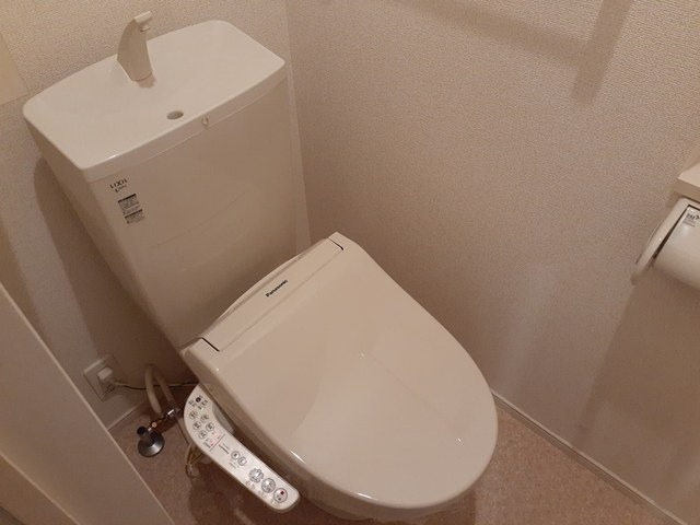 ��ʌ������s�����S���ڂ̃A�p�[�g�̃g�C��