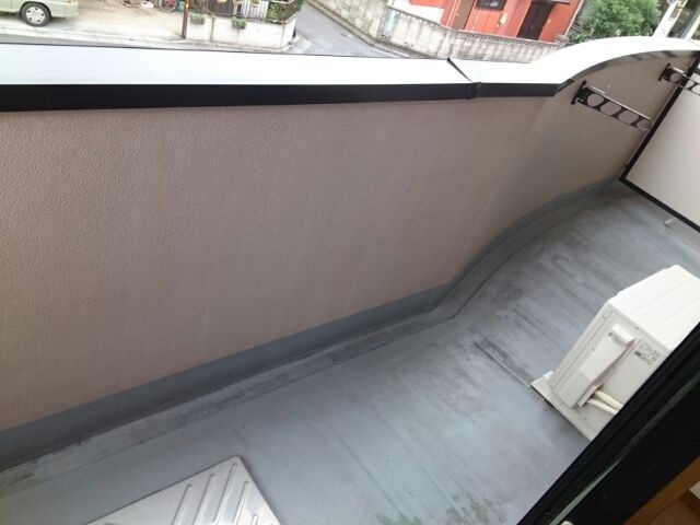 ��ʌ�����s�؂S���ڂ̃}���V�����̃o���R�j�[