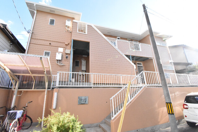 ��ʌ��������܎s�k����i���P���ڂ̃A�p�[�g�̌����O��