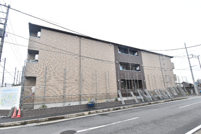 ��ʌ��������܎s���搼��{�P���ڂ̃A�p�[�g�̌����O��