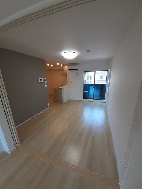 ��ʌ��������܎s���搼��{�P���ڂ̃A�p�[�g�̋��ԁE���r���O