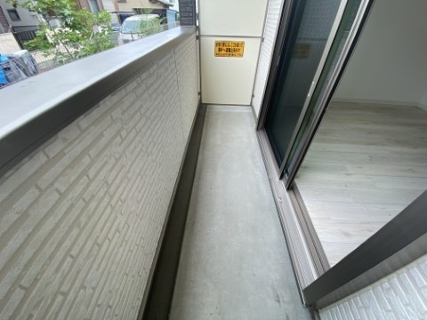 ��ʌ�����s�厚�����̃A�p�[�g�̃o���R�j�[