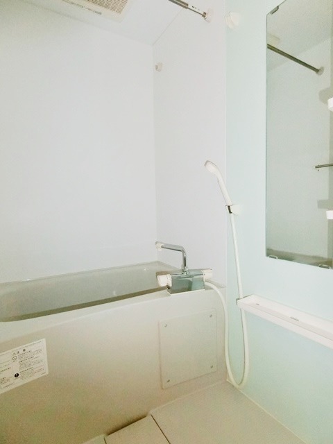 ��ʌ������s�V�����S���ڂ̃}���V�����̃o�X