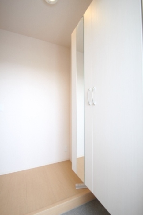 ��ʌ��������܎s����厚���V�n�̃A�p�[�g�̌���