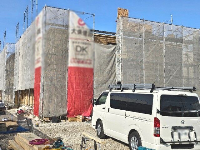 ��ʌ��k�����S�ɓޒ��厚�����̃A�p�[�g�̌����O��