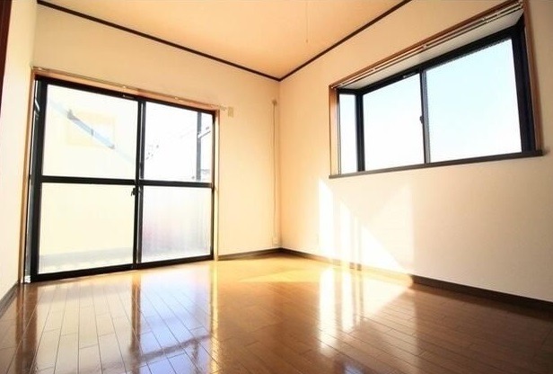 ��ʌ��������܎s�΋�厚���̃A�p�[�g�̂��̑�