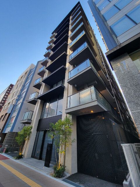 埼玉県さいたま市大宮区下町１丁目21-1のマンションの建物外観