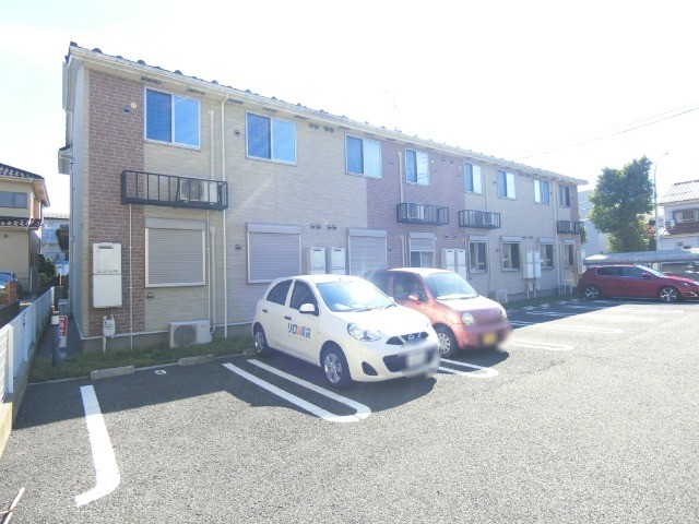 ��ʌ��z�J�s�ԓc�R���ڂ̃A�p�[�g�̌����O��