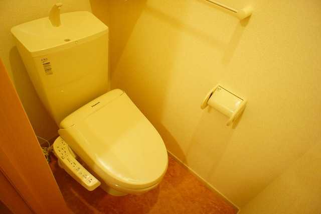 ��ʌ��z�J�s�ԓc�R���ڂ̃A�p�[�g�̃g�C��