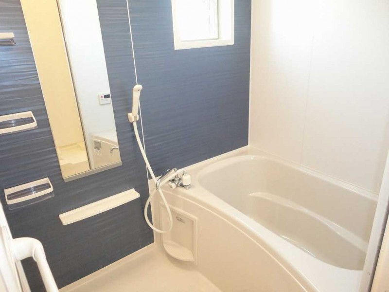 ��ʌ�����s�厚���s���̃A�p�[�g�̃o�X