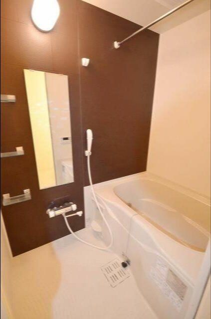 ��ʌ��������܎s��{��O���R���ڂ̃}���V�����̃o�X