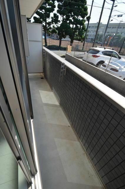 ��ʌ��������܎s��{��O���R���ڂ̃}���V�����̃o���R�j�[