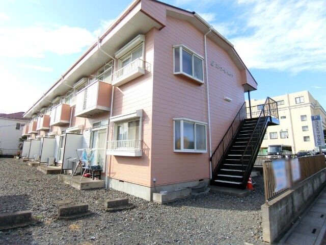 ��ʌ��������܎s����厚�w��2257-5�̃A�p�[�g�̌����O��