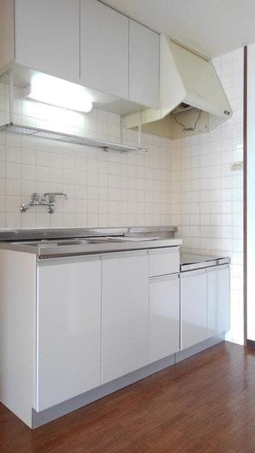 ��ʌ��@�c�s���m�؂P���ڂ̃}���V�����̃L�b�`��