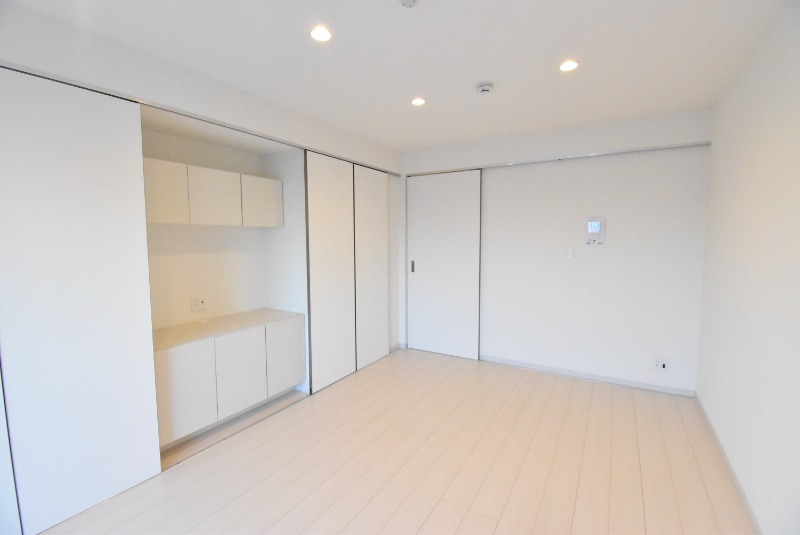 ��ʌ������s�����T���ڂ̃}���V�����̂��̑������E�X�y�[�X