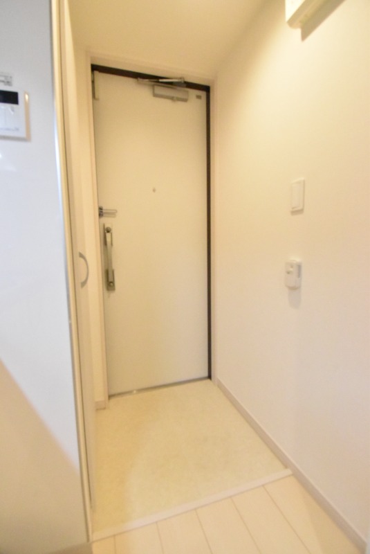 ��ʌ������s�����T���ڂ̃}���V�����̌���