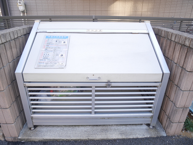 ��ʌ��������܎s�k����i���P���ڂ̃A�p�[�g�̂��̑�