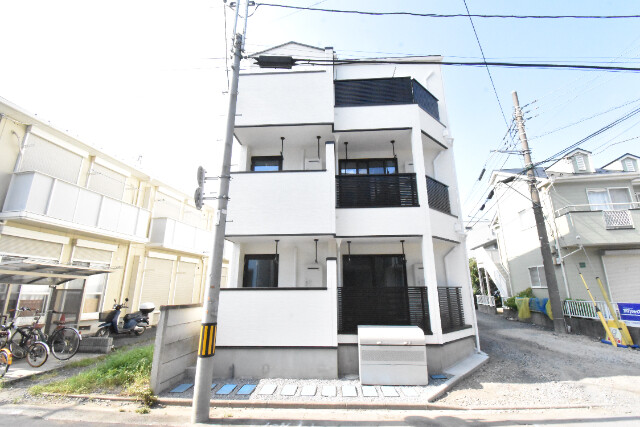 ��ʌ��������܎s�k�擌�听���P���ڂ̃A�p�[�g�̌����O��