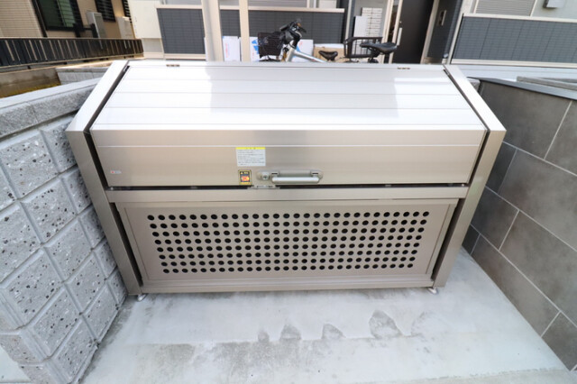 ��ʌ�����s�㒬�P���ڂ̃A�p�[�g�̂��̑�