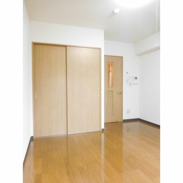 ��ʌ��������܎s��敶���Q���ڂ̃}���V�����̂��̑������E�X�y�[�X