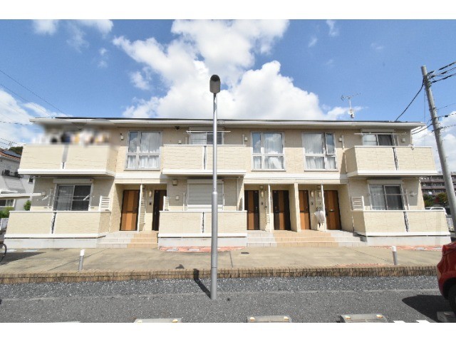 ��ʌ��������܎s����厚��v�ۗ̉Ƃ̃A�p�[�g�̌����O��