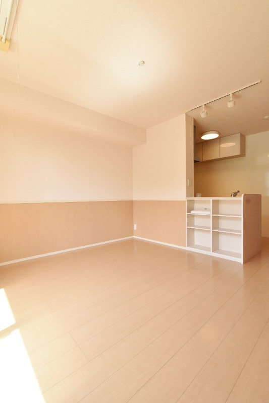 ��ʌ��������܎s����厚��v�ۗ̉Ƃ̃A�p�[�g�̋��ԁE���r���O