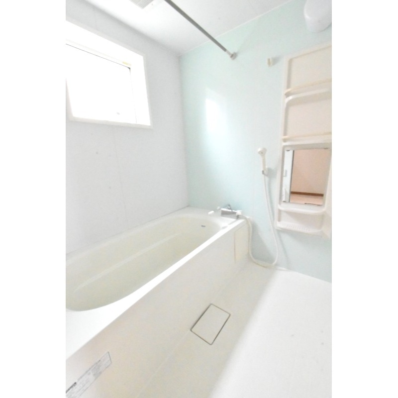 ��ʌ��z�J�s���C�N�^�E���T���ڂ̃A�p�[�g�̃o�X