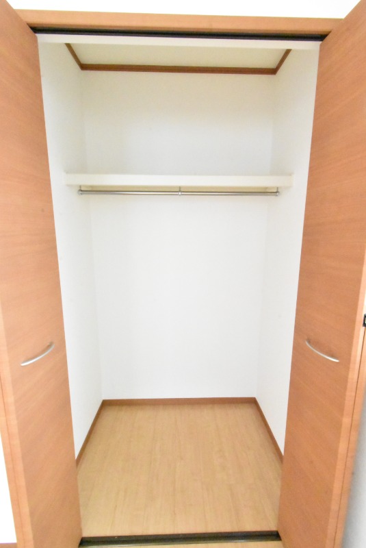 ��ʌ��z�J�s���C�N�^�E���T���ڂ̃A�p�[�g�̎��[