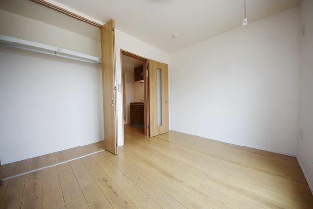 ��ʌ��������܎s���搼��{�R���ڂ̃A�p�[�g�̂��̑������E�X�y�[�X