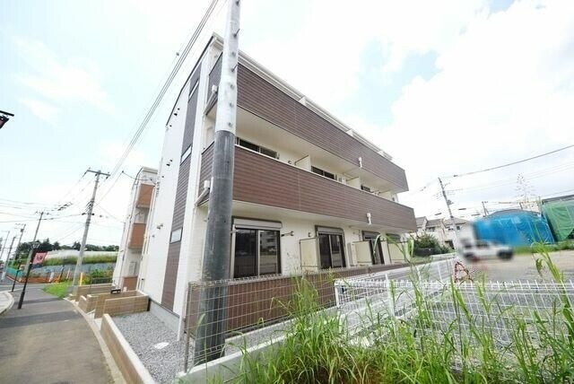 ��ʌ��������܎s���搼��{�R���ڂ̃A�p�[�g�̌����O��