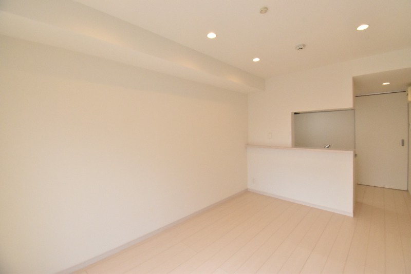 ��ʌ��z�J�s���������̃A�p�[�g�̋��ԁE���r���O