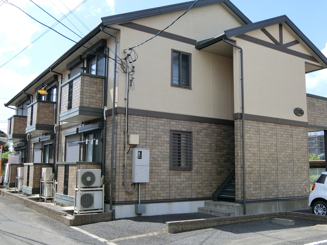 ��ʌ�����s�厚�����̃A�p�[�g�̌����O��