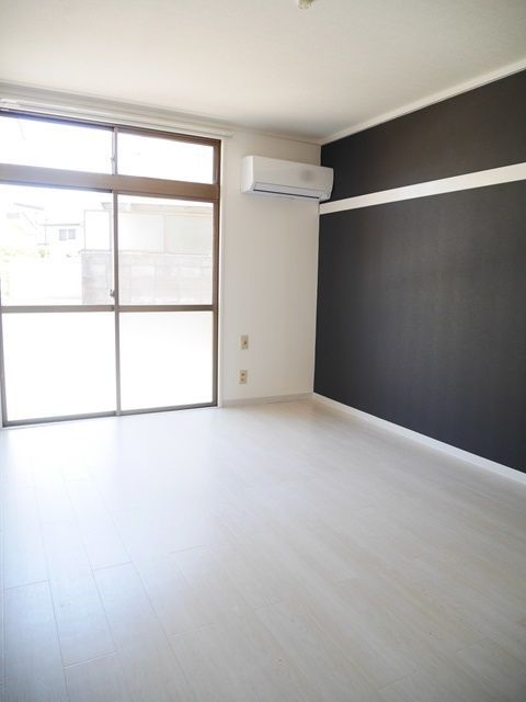 ��ʌ��@�c�s�Β��P���ڂ̃A�p�[�g�̋��ԁE���r���O