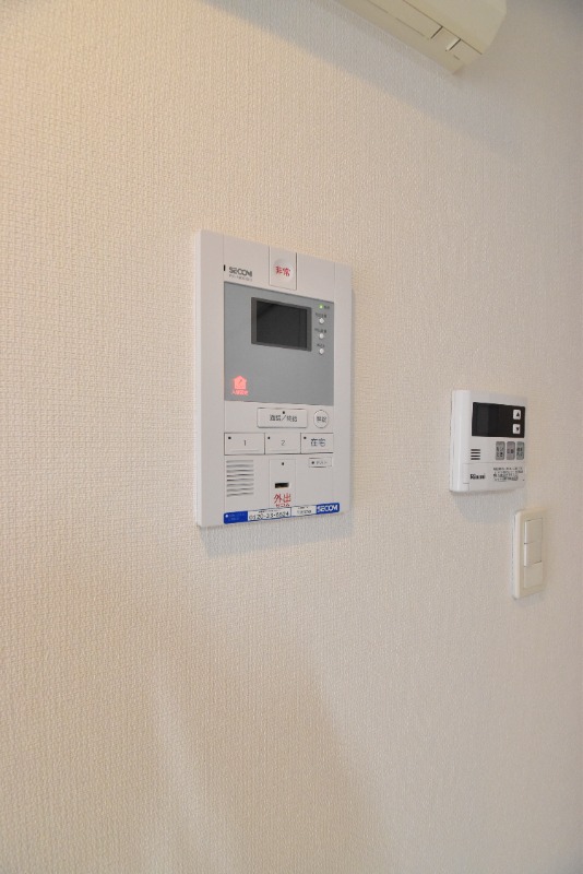 ��ʌ��z�J�s���������̃A�p�[�g�̂��̑�